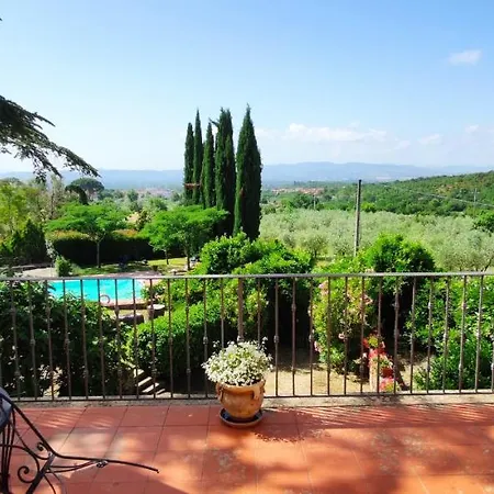 La Grotta Aparthotel 4*