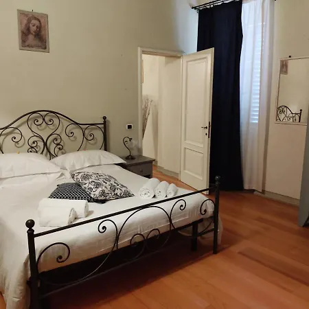 La Grotta Aparthotel