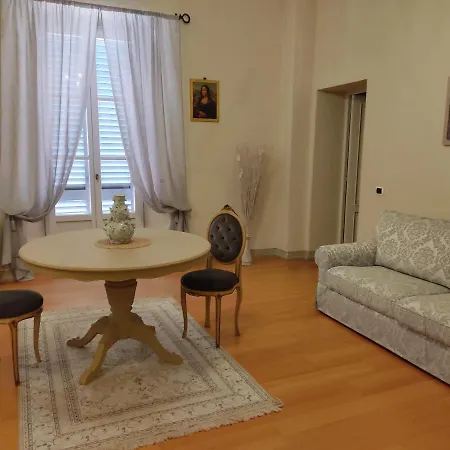 La Grotta 4* San Giustino Valdarno