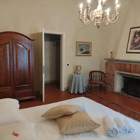 La Grotta Apartahotel