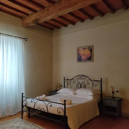 La Grotta Apartahotel