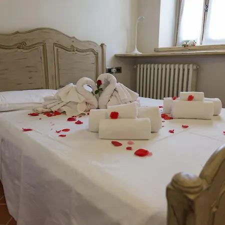 La Grotta 4*
